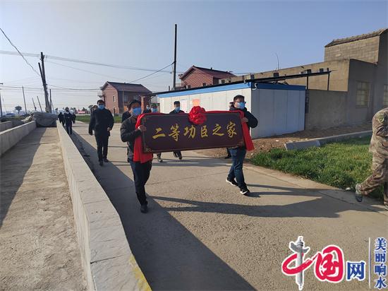 江蘇響水現(xiàn)役軍人陳景俞：立功喜報(bào)接二連三 家鄉(xiāng)父老歡欣鼓舞